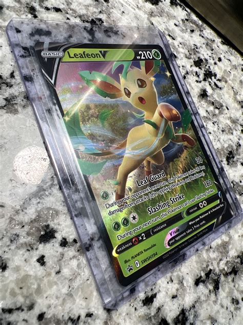 Leafeon V SWSH194 Black Star Promos Ultra Rare Holo Eeveelution Pokémon