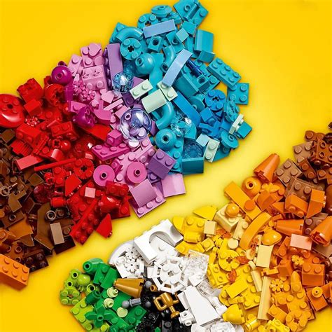 LEGO® Classic 11029 Kreativní party box | Maxíkovy hračky