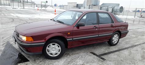 Mitsubishi Galant 2.0 GLSi Classic Youngtimer super stan! Garbatka ...