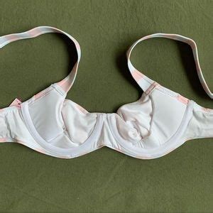 Victoria S Secret Swim Nwt Victorias Secret Swim Essential Wicked Bikini Top B Pink White