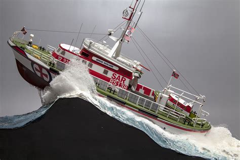 1 72 Revell Search Rescue Vessel Berlin As Norwegian SAR Diorama