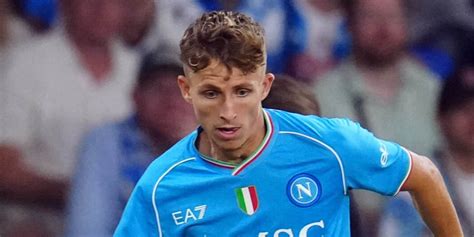 Napoli Infortunio Per Lindstrom In Nazionale Le Ultime Da Castel Volturno