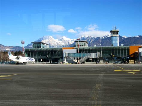 Trip Report - Adria Airways ZRH to Ljubljana (LJU) & Business Lounge LJU