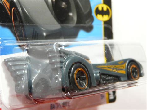 HOT WHEELS BATMOBILE GREY ESPORTSVIAN