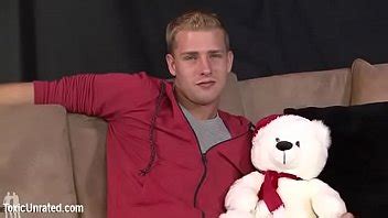 Cole Harvey Model Page XVIDEOS