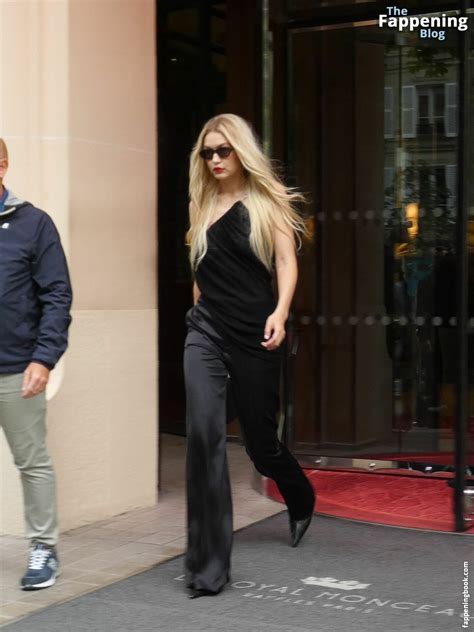 Gigi Hadid Nude OnlyFans Leaks Fappening Page 4 FappeningBook