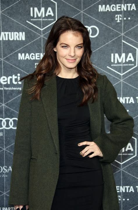 Yvonne Catterfeld: DAS ist der wahre Grund für ihre Auszeit | InTouch