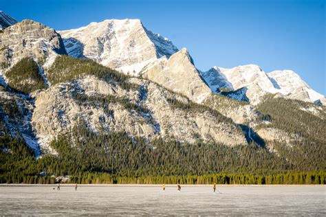 Find the Best Skating in Banff National Park & Area - Travel Banff Canada