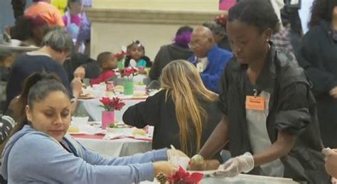 Father Joe's Villages serves Christmas Eve dinner - CBS News 8 - San ...