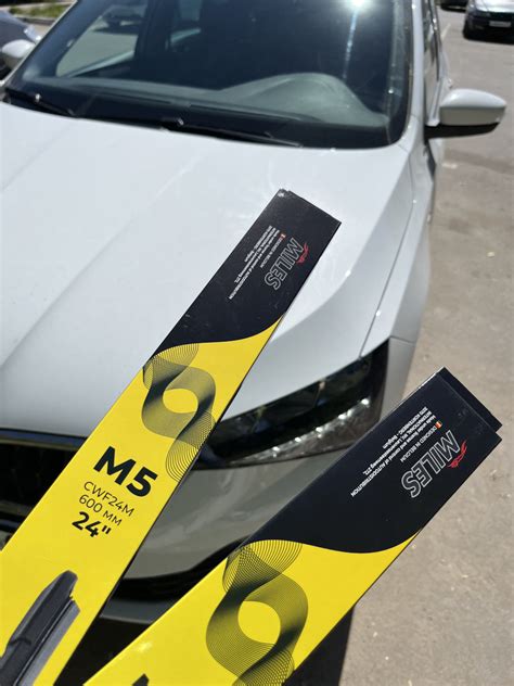 Замена щеток стеклоочистителя. Miles M5 — Skoda Rapid (2G), 1,4 л, 2022 ...