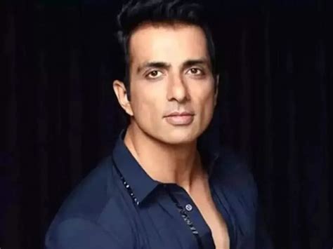 Sonu Sood Helps 7 Year Old Receive A Liver Transplant