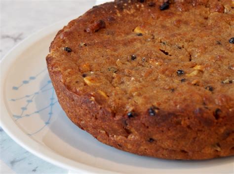 Hot Cross Bun Pudding The Annoyed Thyroid