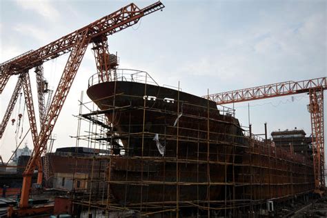 China S Shipbuilders See Wave Of New Orders But Profitability Is Low