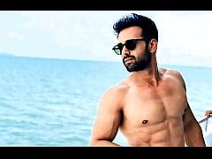 Handsome Bollywood Actor Nude Free Mobile Porn Videos IPornTV