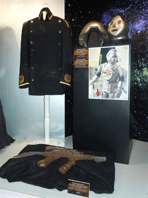 Hollywood Movie Costumes And Props Tv Props Costumes And Masks From