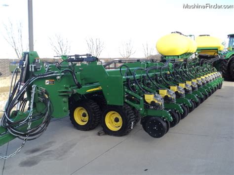 2014 John Deere Db80 Planting And Seeding Planters John Deere Machinefinder