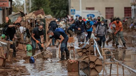 Las Tormentas No Cesan Y Espa A Contiene El Aliento Al Seguir La