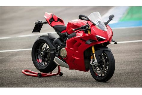 Foto Ducati Luncurkan Panigale V Ubahan Di Sistem Elektronik