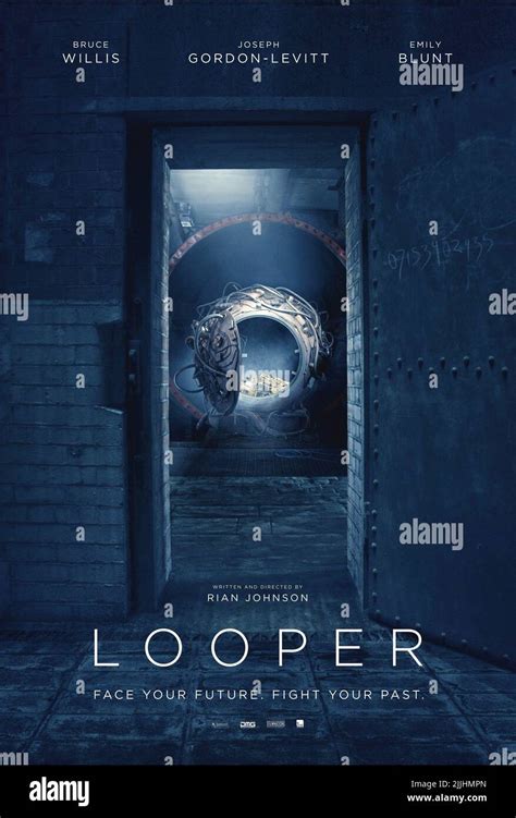 Looper movie poster hi-res stock photography and images - Alamy