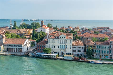 Venice beaches: complete guide to the best beaches near Venice