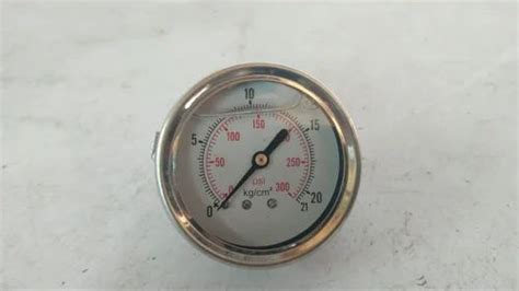 2 5 Inch 63 Mm Water Pressure Gauges 0 To 25 Bar 0 To 400 Psi At