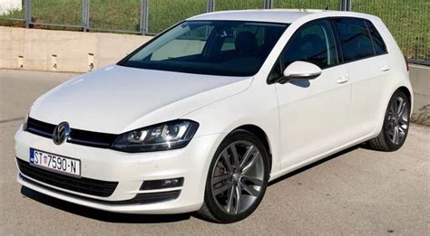 VW Golf VII 2 0 TDI BMT HIGHLINE XENON LED VELIKA NAVI KOŽA ALU 18