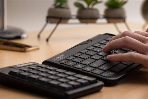 Why You Should Use An External Keyboard Goldtouch