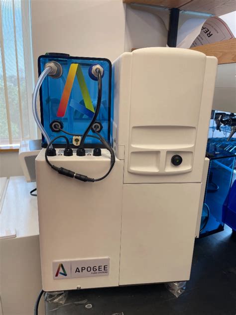 Apogee Flow Systems Flow Cytometer