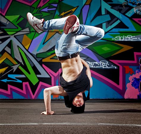 BBOYMEDIT 2013 HeadStand Bboy Breaking BreakDance Bboying