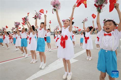 Kyrgyz President Arrives In Xi An For China Central Asia Summit Xinhua