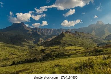 552 Drakensberg amphitheatre Images, Stock Photos & Vectors | Shutterstock