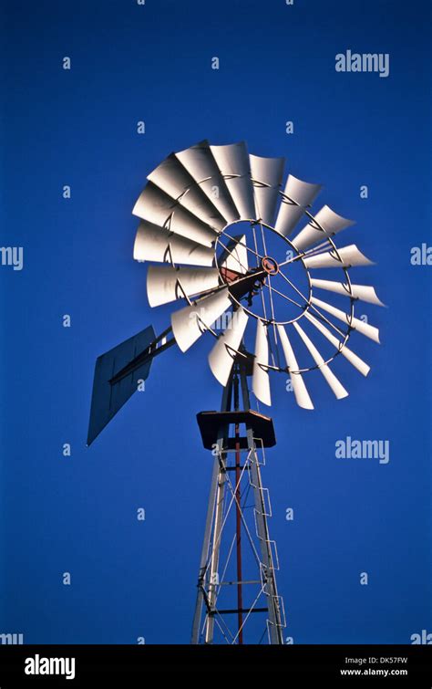 Vintage Images Sunny Skies Hi Res Stock Photography And Images Alamy