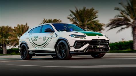 Dubai Police enlists Lamborghini Urus Performante