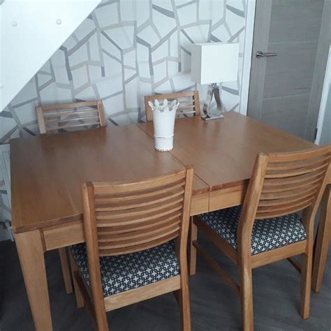 Dining Table And 4 Chairs In Cambuslang Glasgow Gumtree