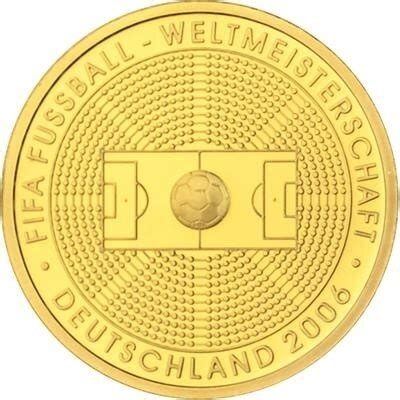 Deutschland 100 2005 A Fußball WM 1 2 oz Gold incl Etui CoA 1