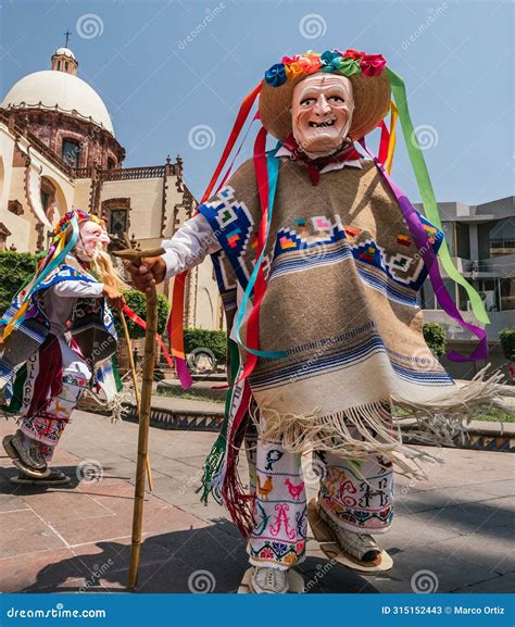 Vestimenta De La Danza De Los Viejitos 2