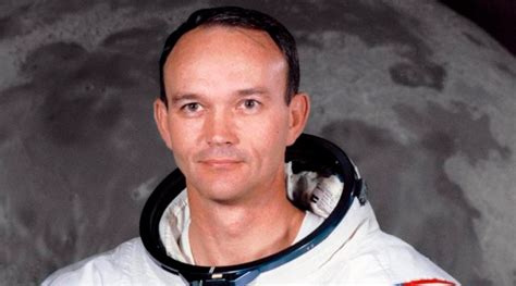 Muere Michael Collins astronauta del Apolo 11 a los 90 años INVDES