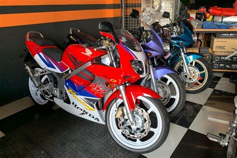 Foto Cek Harga Bekas Honda NSR 150 Bisa Tembus Rp 200 Juta