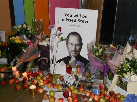 Steve Jobs Memorial Free Stock Photo - Public Domain Pictures