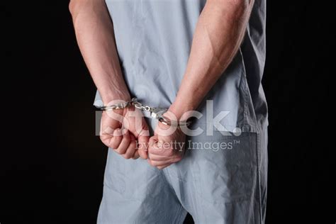 Médico Detenido Y Esposado Fotografías de stock FreeImages