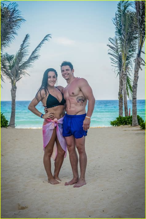 Full Sized Photo Of Jordyn Wieber Chris Brooks Cancun Olympian