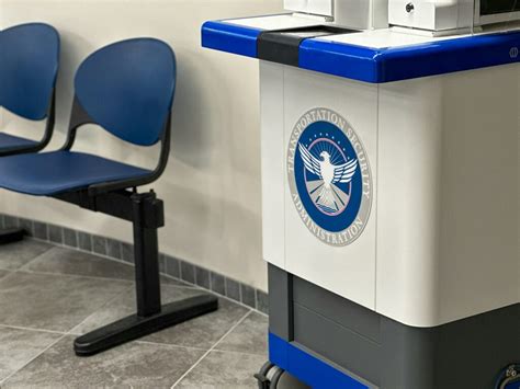 How Much Does A TSA Agent Make in Atlanta GA? - Defense and Awareness ...