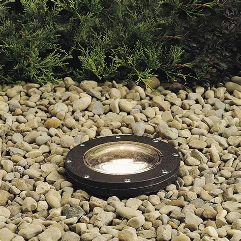 Landscape Lighting Guide Outdoor Lighting Tips At Lumens