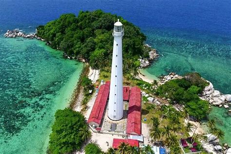 Pulau Batu Putih Daniel Stewart