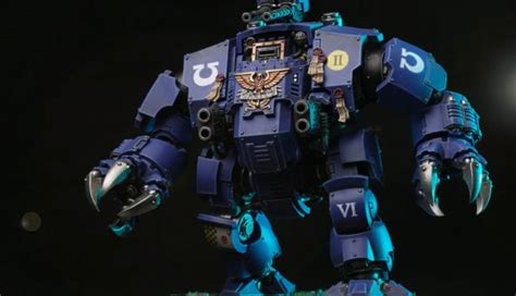 New Warhammer 40k Space Marine dreadnought just wants to hug