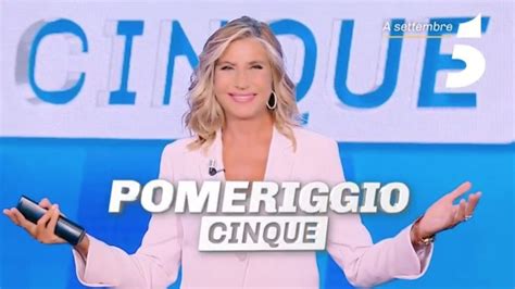 Pomeriggio 5 Myrta Merlino E Il Nuovo Spot Del Programma Di Nuovo