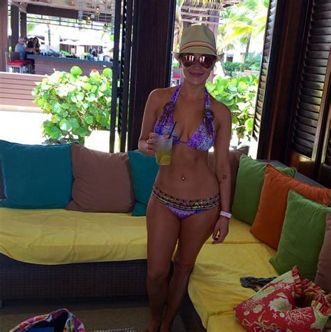 Kellie Pickler Nude Photos Sex Scene Videos Celeb Masta