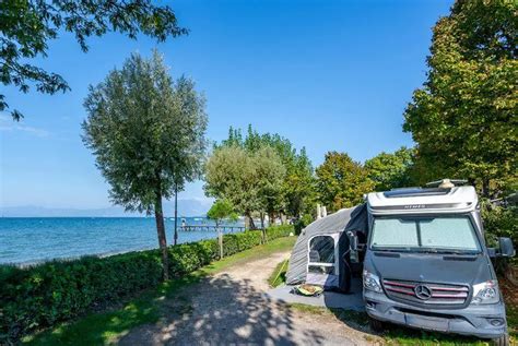 15 besten Campingplätze mit Hund in Gardasee