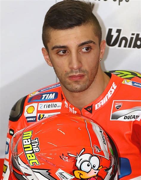 Andrea Iannone Biografia