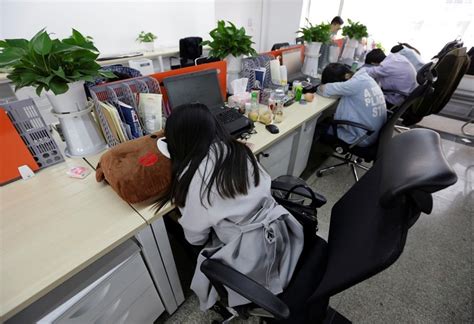 Japanese Firms Encourage Workers To Take Nap Breaks To Fight Epidemic Of Sleep Deprivation